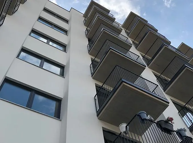 Downtown Apartment *
